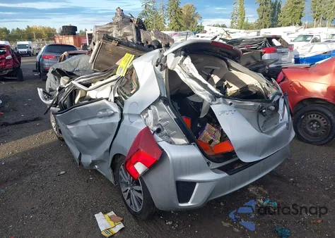 2015 Honda Fit Ex z USA, uszkodzony, nr VIN 3HGGK5G84FM721592